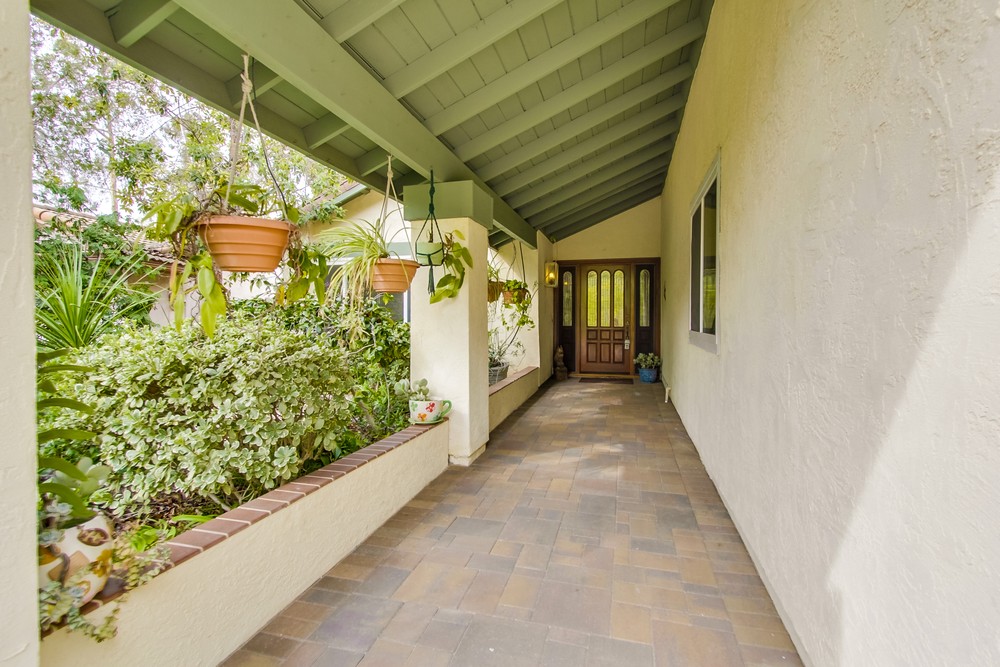 Virtual tour photo 9 of 73 for 12026 Medoc Ln