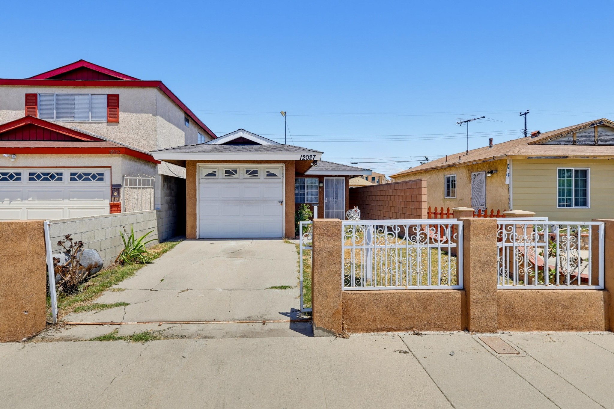 Virtual tour photo 5 of 53 for 12027 168th St