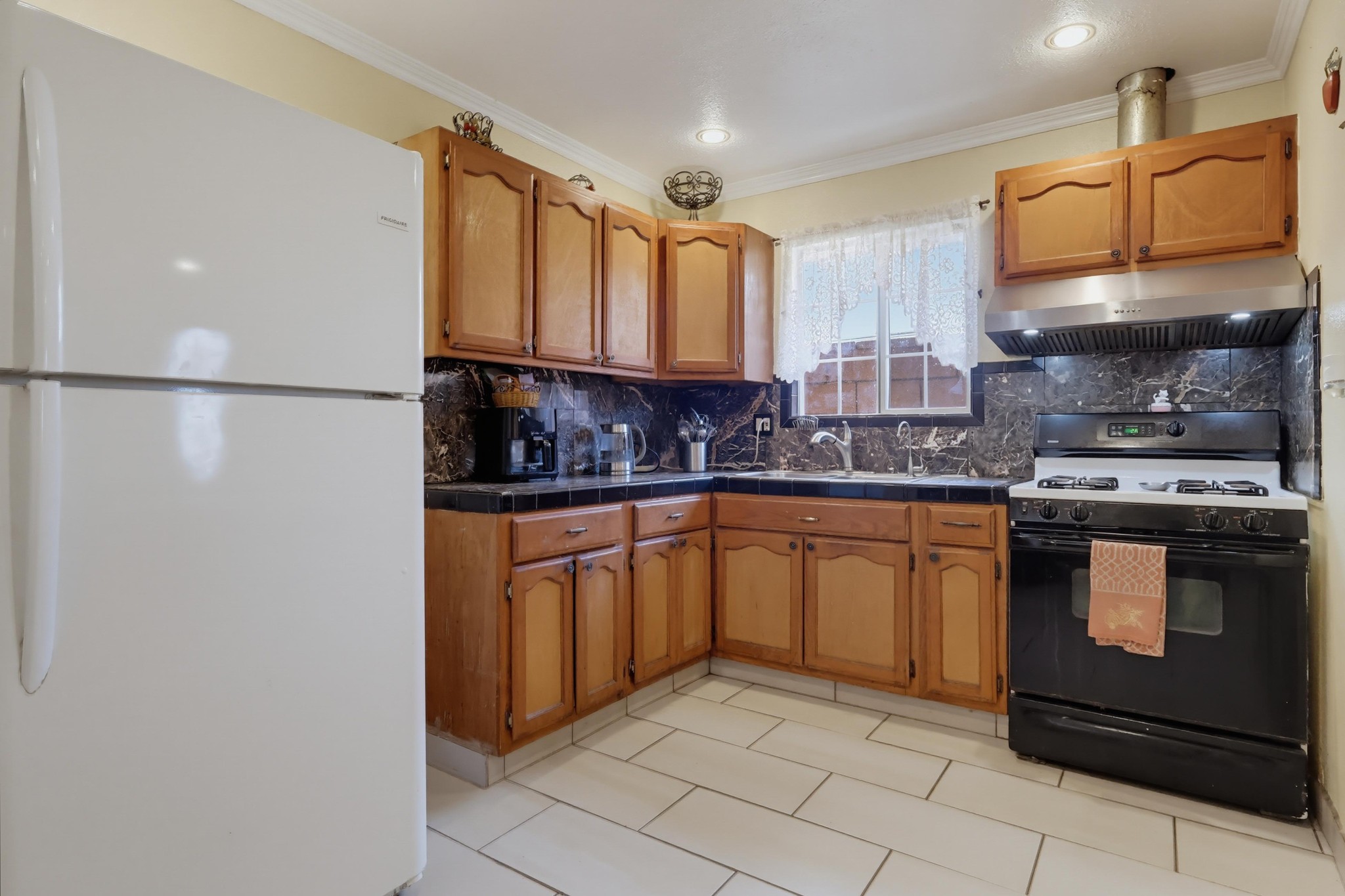 Virtual tour photo 23 of 53 for 12027 168th St