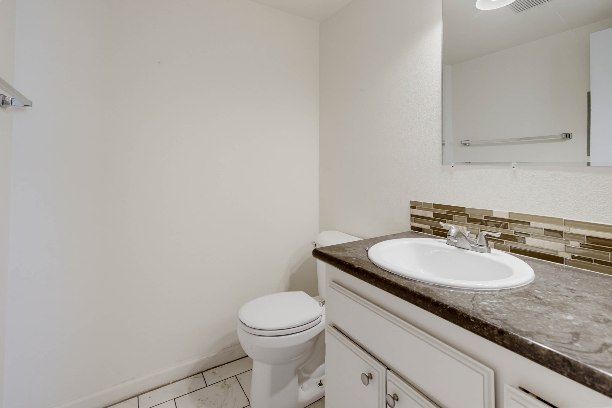 Virtual tour photo 16 of 40 for 12027 Royal Rd Unit 1