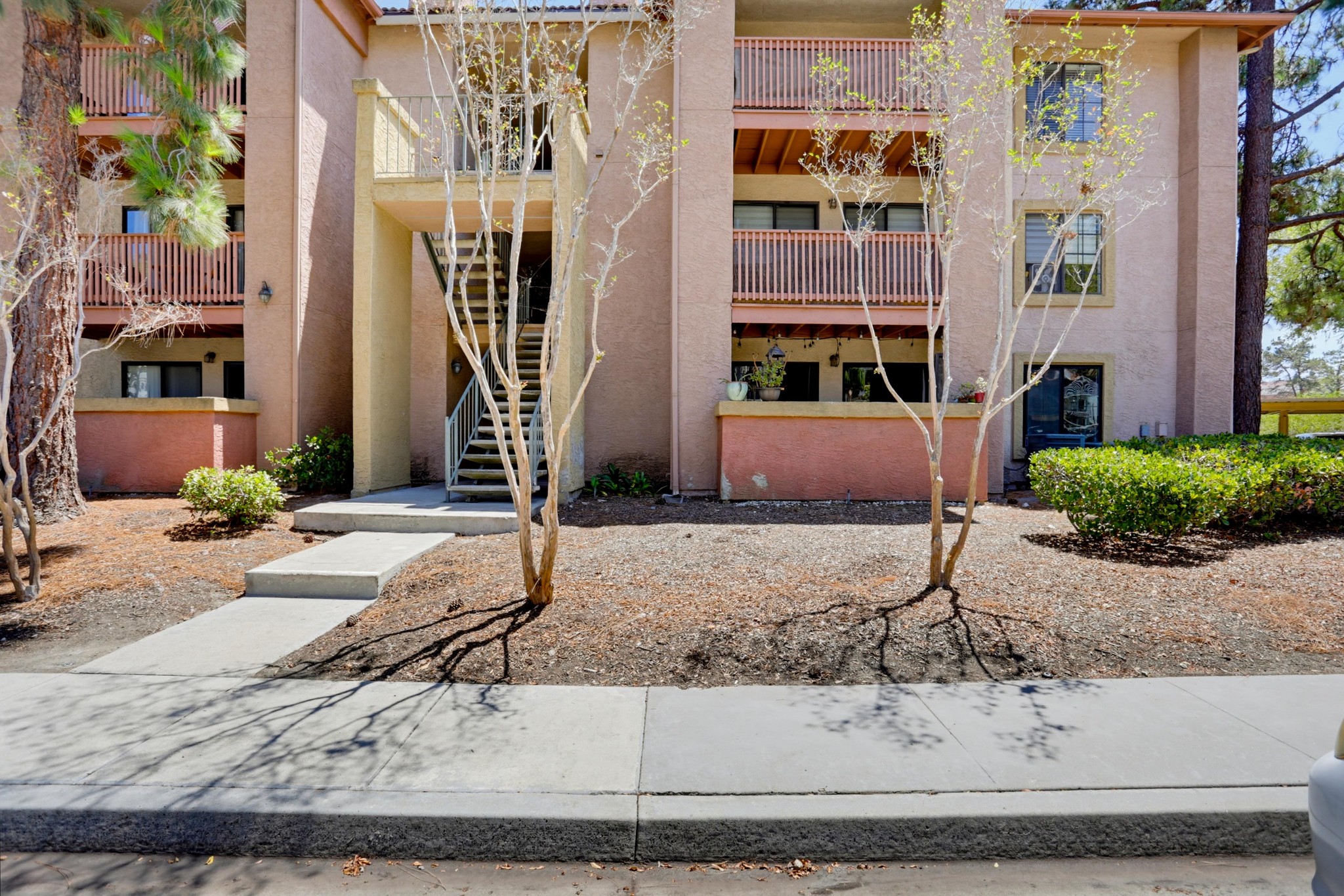 Virtual tour photo 1 of 36 for 12039 Alta Carmel Ct Unit 150