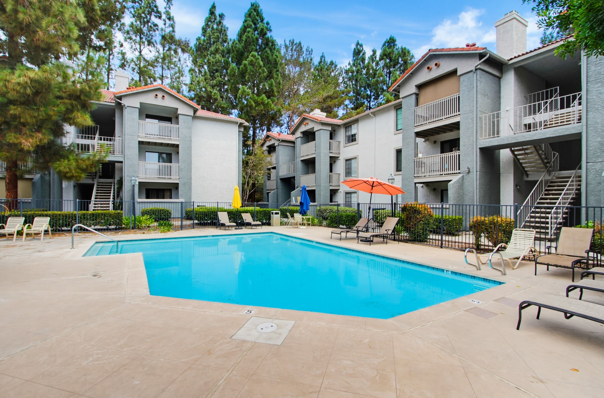 Virtual tour photo 9 of 13 for 12039 Alta Carmel Ct