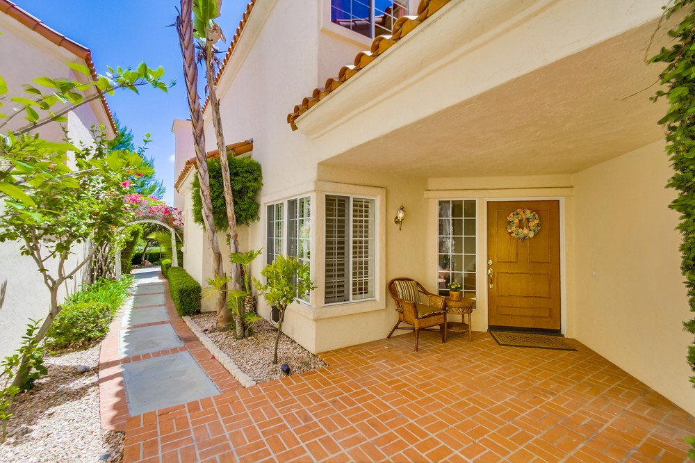 Virtual tour photo 5 of 53 for 12043 Caminito Corriente