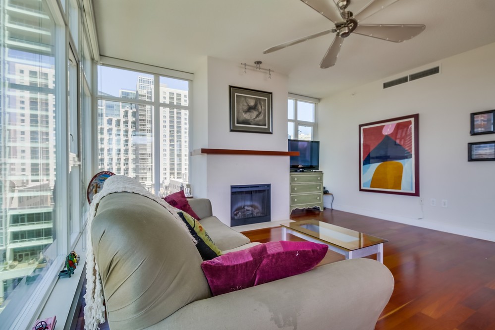 Virtual tour photo 4 of 60 for 1205 Pacific Highway #1103