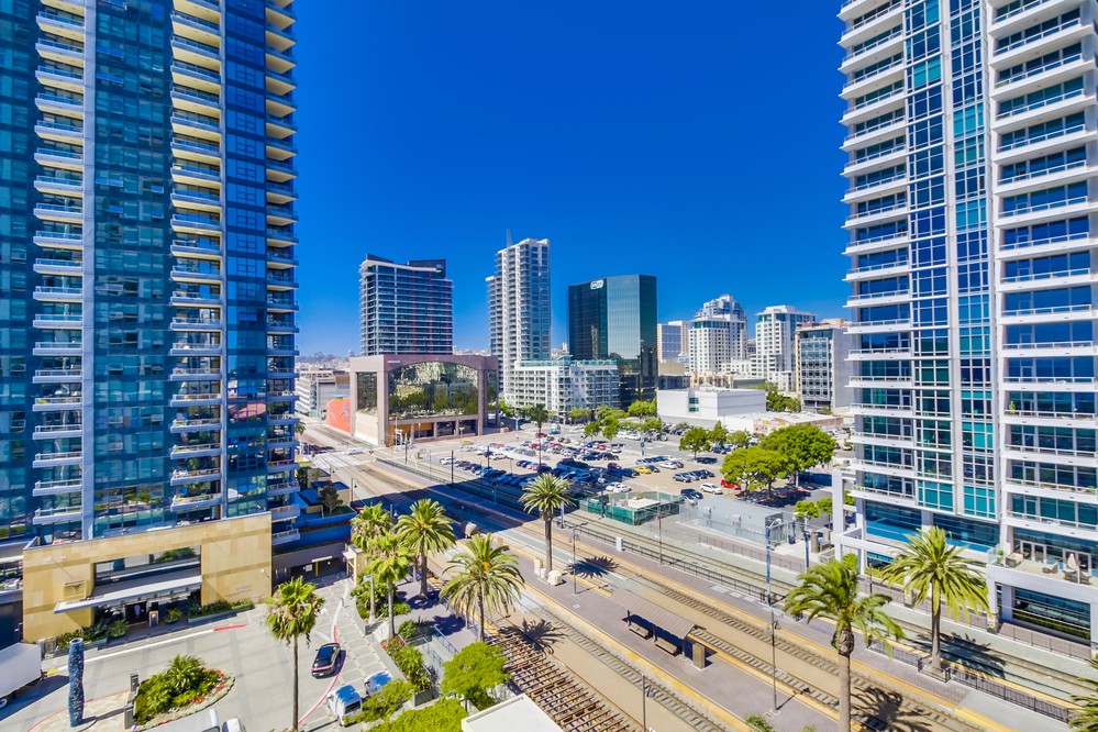 Virtual tour photo 6 of 60 for 1205 Pacific Highway #1103