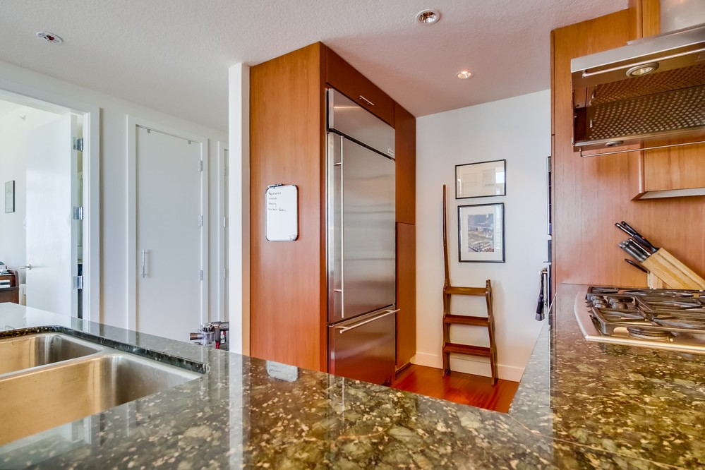 Virtual tour photo 15 of 60 for 1205 Pacific Highway #1103