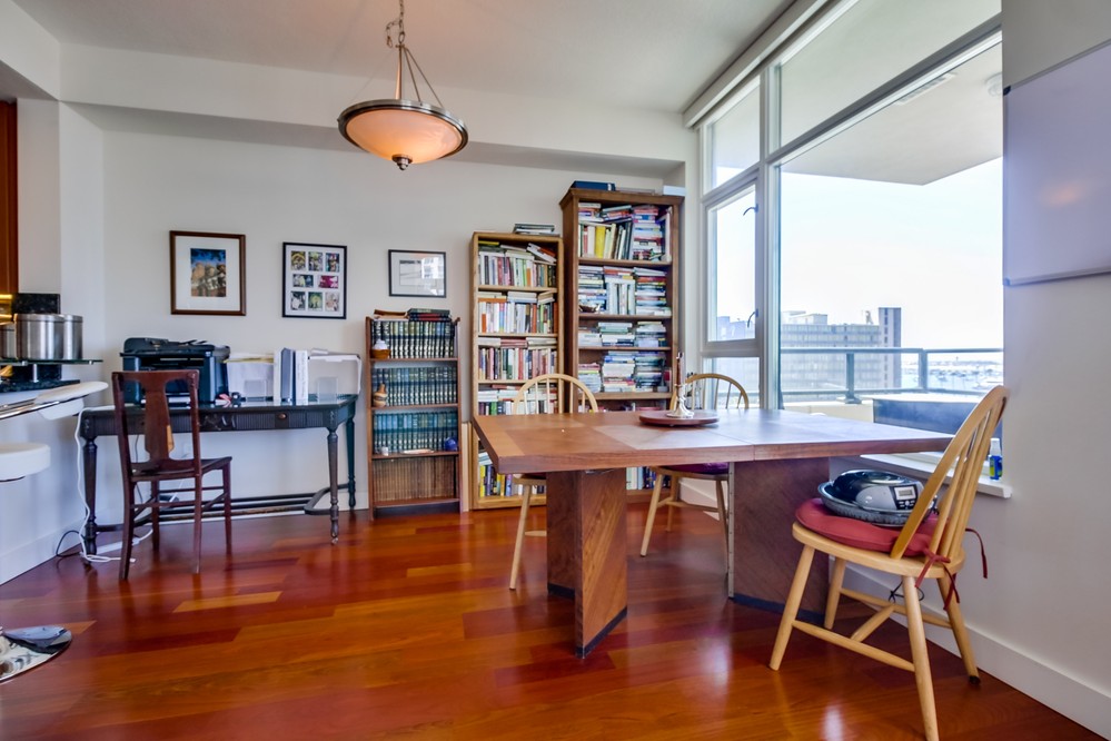 Virtual tour photo 17 of 60 for 1205 Pacific Highway #1103