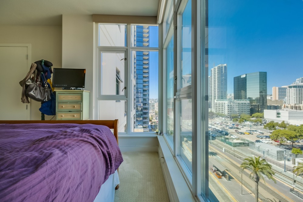 Virtual tour photo 23 of 60 for 1205 Pacific Highway #1103