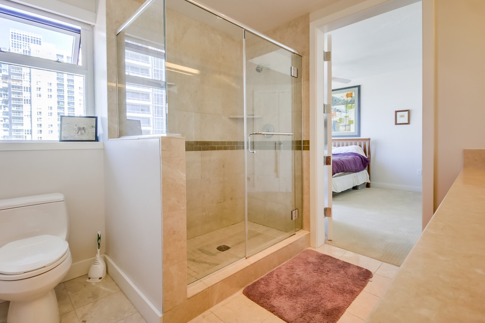 Virtual tour photo 28 of 60 for 1205 Pacific Highway #1103