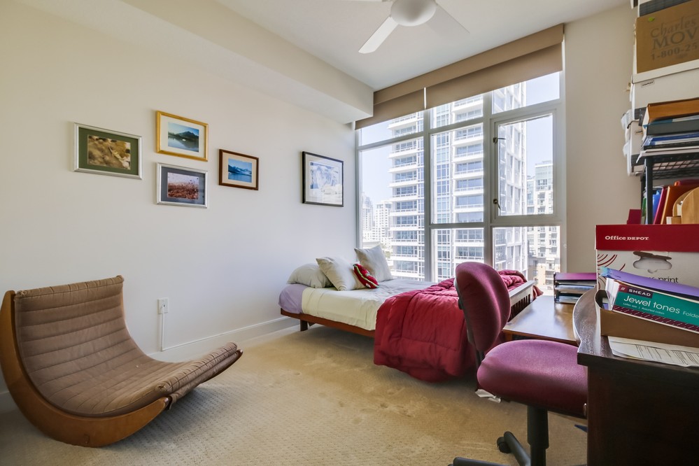 Virtual tour photo 32 of 60 for 1205 Pacific Highway #1103