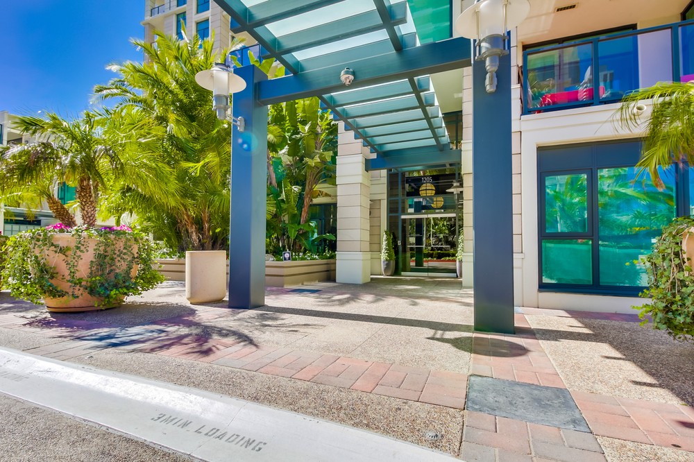 Virtual tour photo 56 of 60 for 1205 Pacific Highway #1103