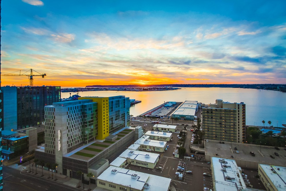 Virtual tour photo 3 of 88 for 1205 Pacific Hwy #2205