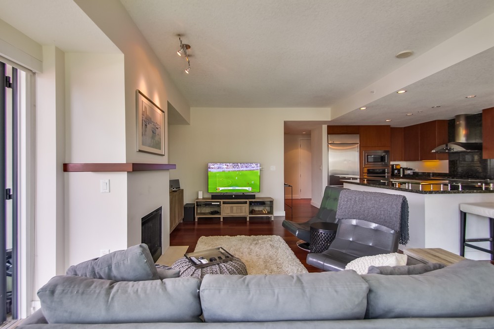 Virtual tour photo 4 of 29 for 1205 Pacific Hwy #906