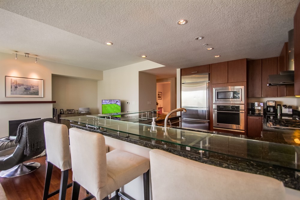 Virtual tour photo 10 of 29 for 1205 Pacific Hwy #906
