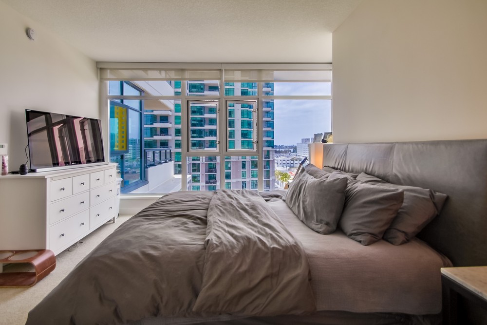 Virtual tour photo 16 of 29 for 1205 Pacific Hwy #906