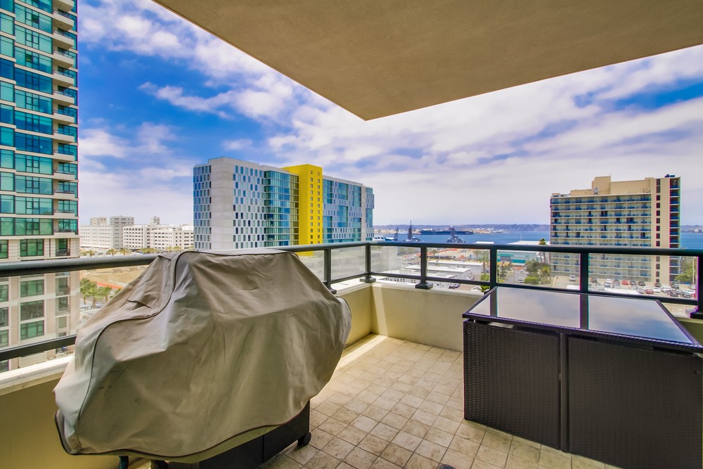 Virtual tour photo 25 of 29 for 1205 Pacific Hwy #906