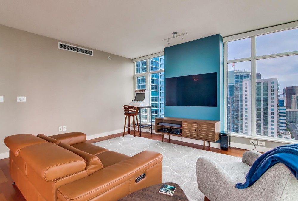 Virtual tour photo 11 of 52 for 1205 Pacific Hwy