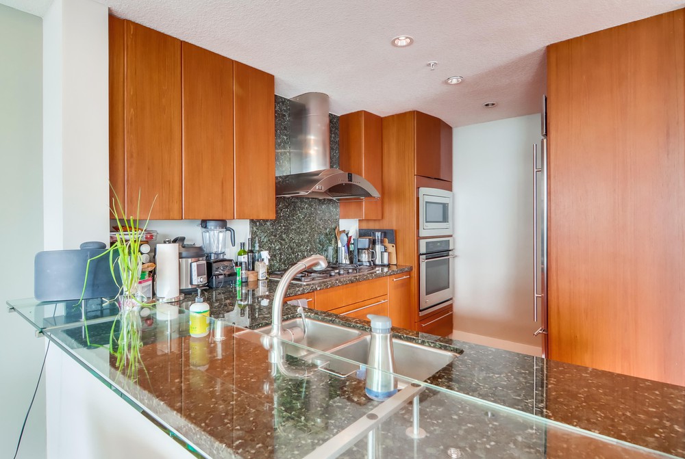 Virtual tour photo 21 of 52 for 1205 Pacific Hwy