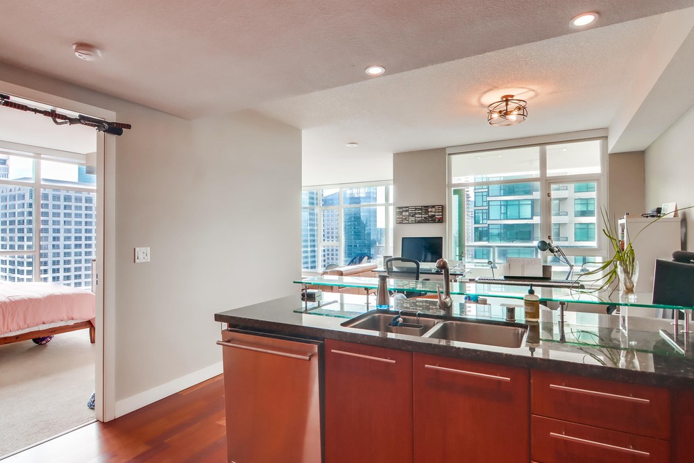 Virtual tour photo 23 of 52 for 1205 Pacific Hwy
