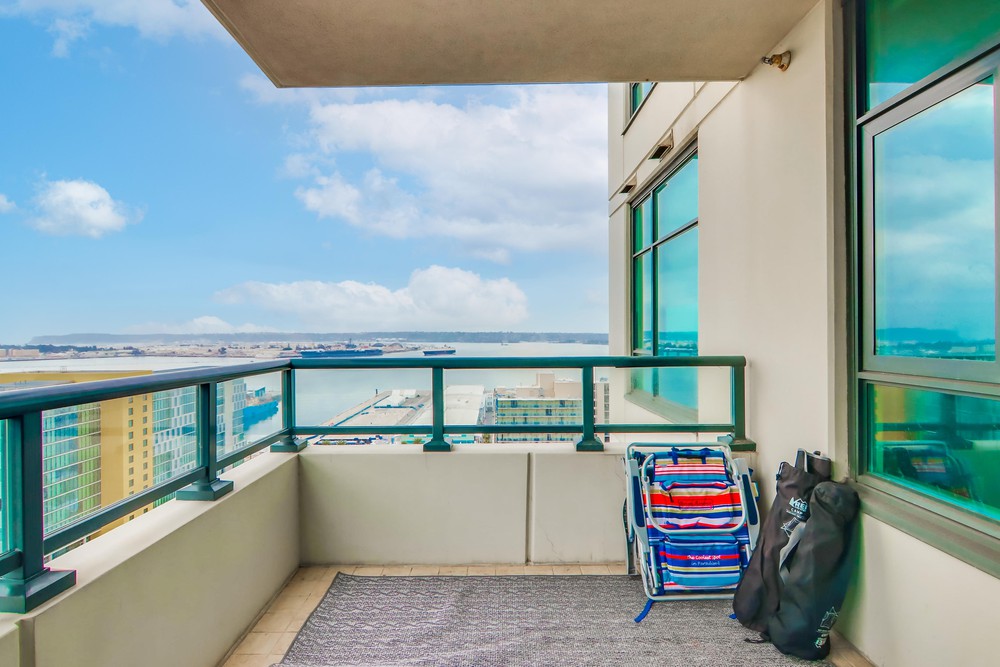 Virtual tour photo 43 of 52 for 1205 Pacific Hwy