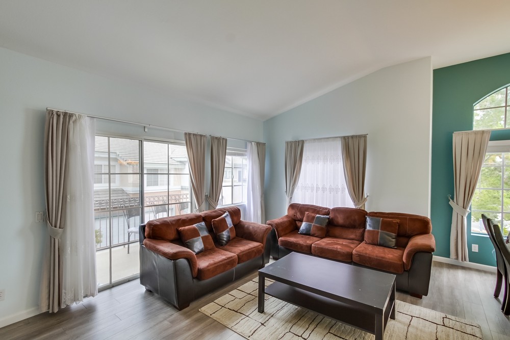 Virtual tour photo 7 of 32 for 12053 Tivoli Park Row, #6