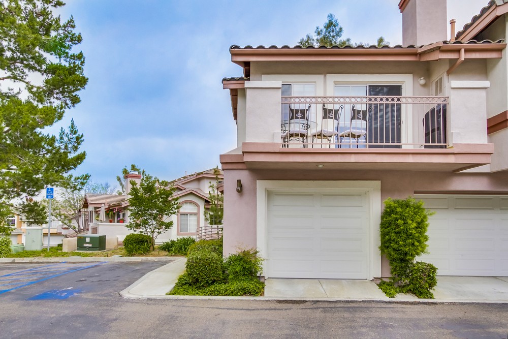 Virtual tour photo 23 of 32 for 12053 Tivoli Park Row, #6