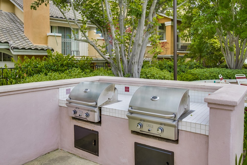 Virtual tour photo 29 of 32 for 12053 Tivoli Park Row, #6