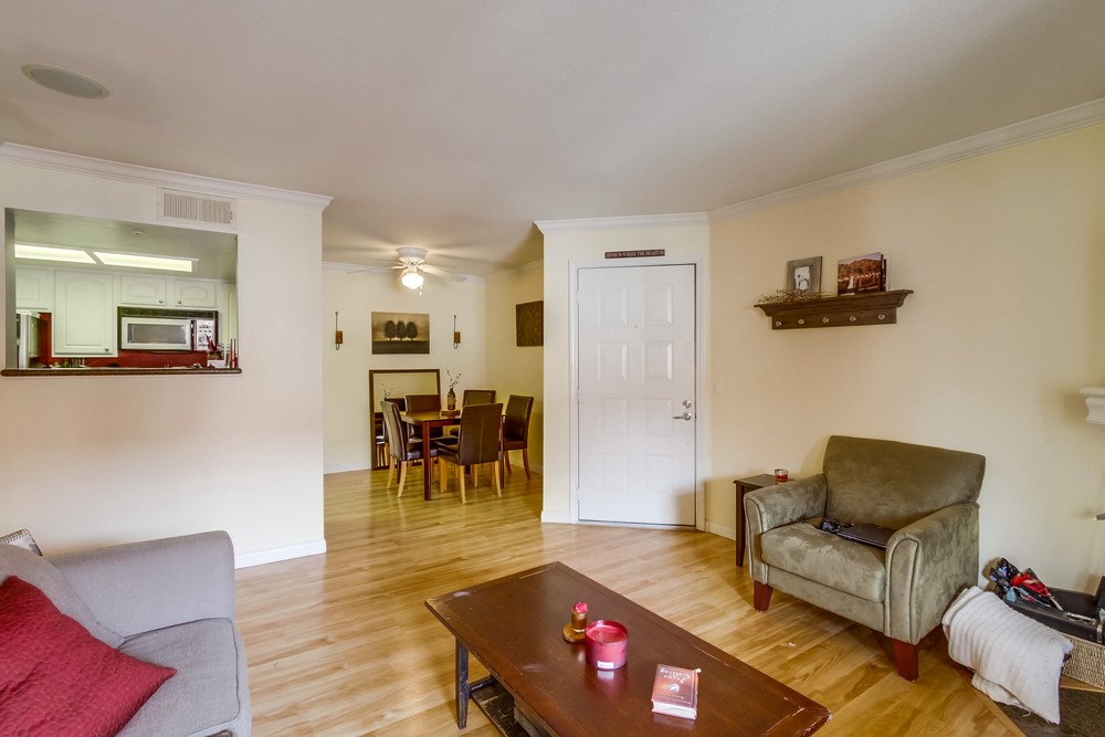 Virtual tour photo 4 of 21 for 12071 Alta Carmel Ct #101
