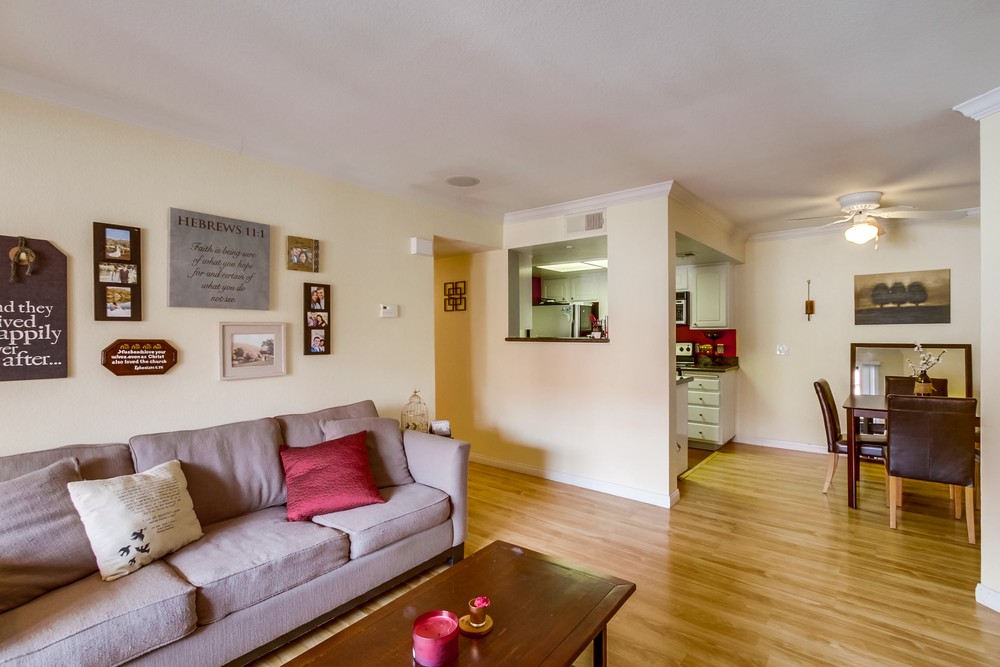 Virtual tour photo 5 of 21 for 12071 Alta Carmel Ct #101