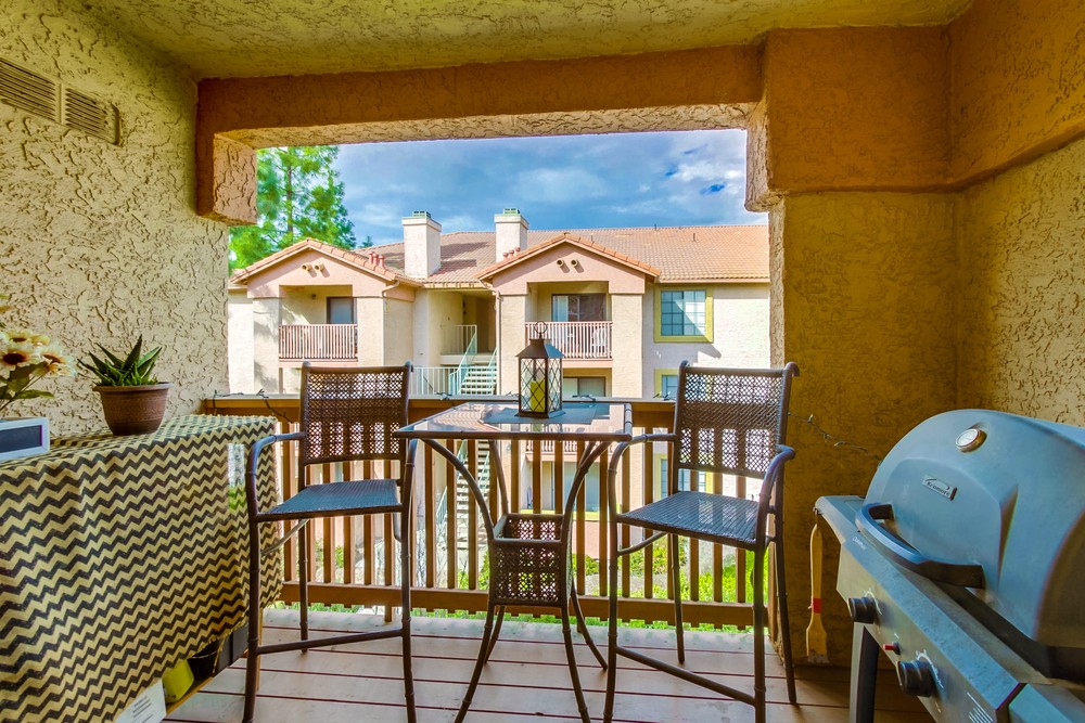 Virtual tour photo 16 of 21 for 12071 Alta Carmel Ct #101