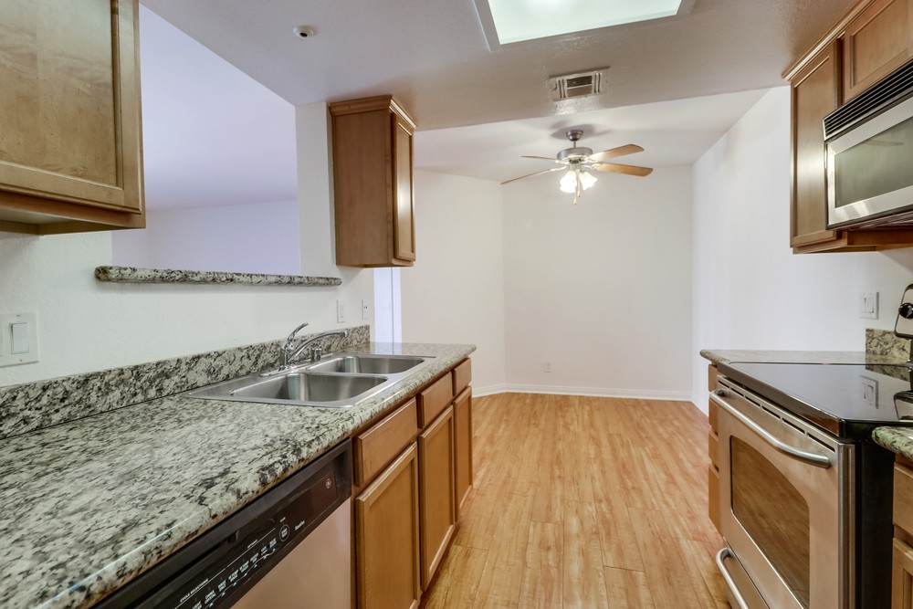 Virtual tour photo 16 of 30 for 12071 Alta Carmel Ct UNIT 97