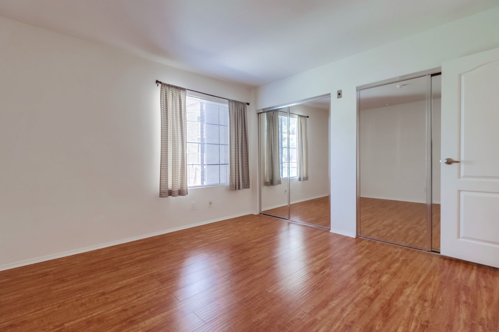 Virtual tour photo 24 of 30 for 12071 Alta Carmel Ct UNIT 97