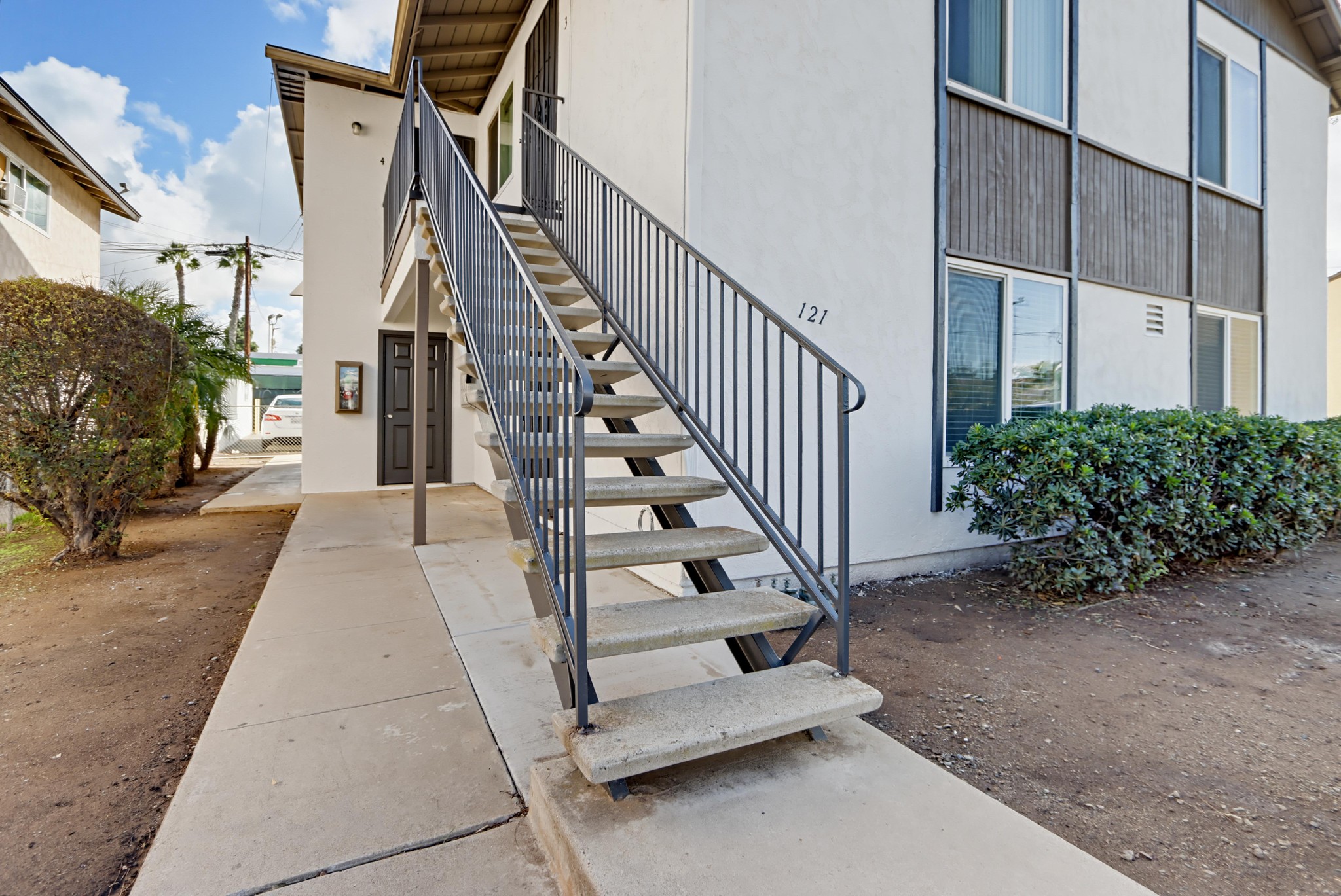 Virtual tour photo 6 of 27 for 121 Madison Ave