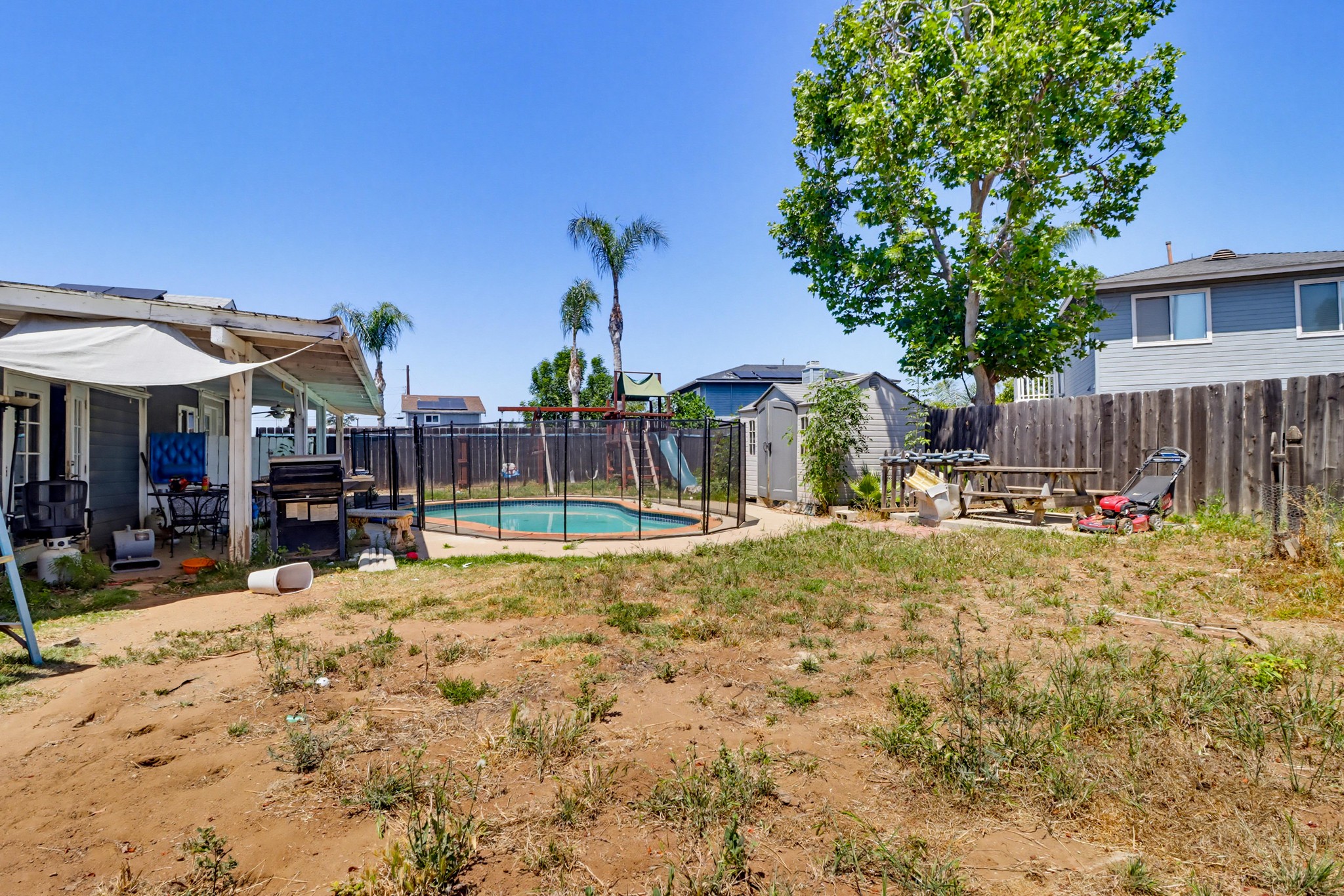 Virtual tour photo 30 of 43 for 121 S Stephanie Ln