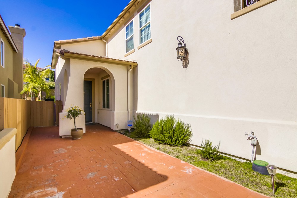Virtual tour photo 6 of 59 for 1210 Sea Robin Ct