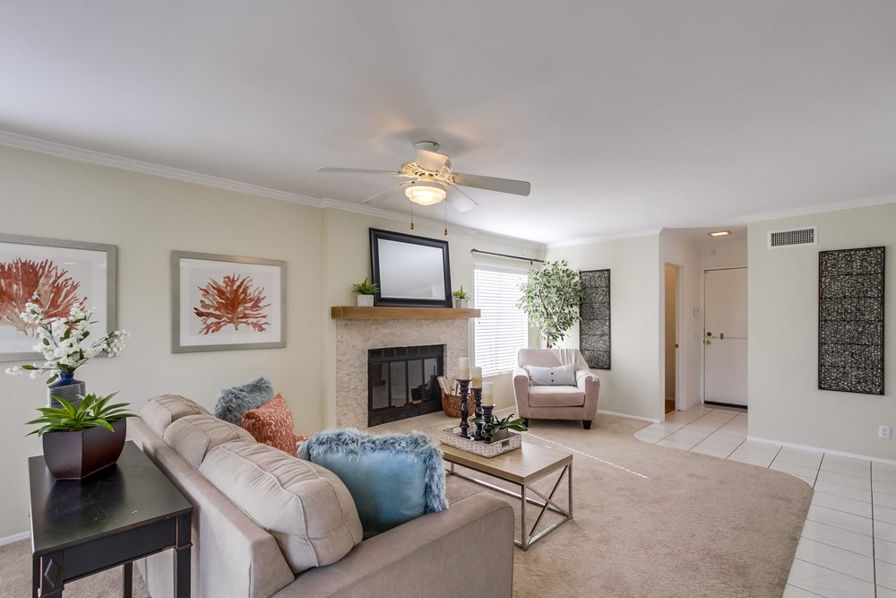 Virtual tour photo 9 of 45 for 12107 Charbono St