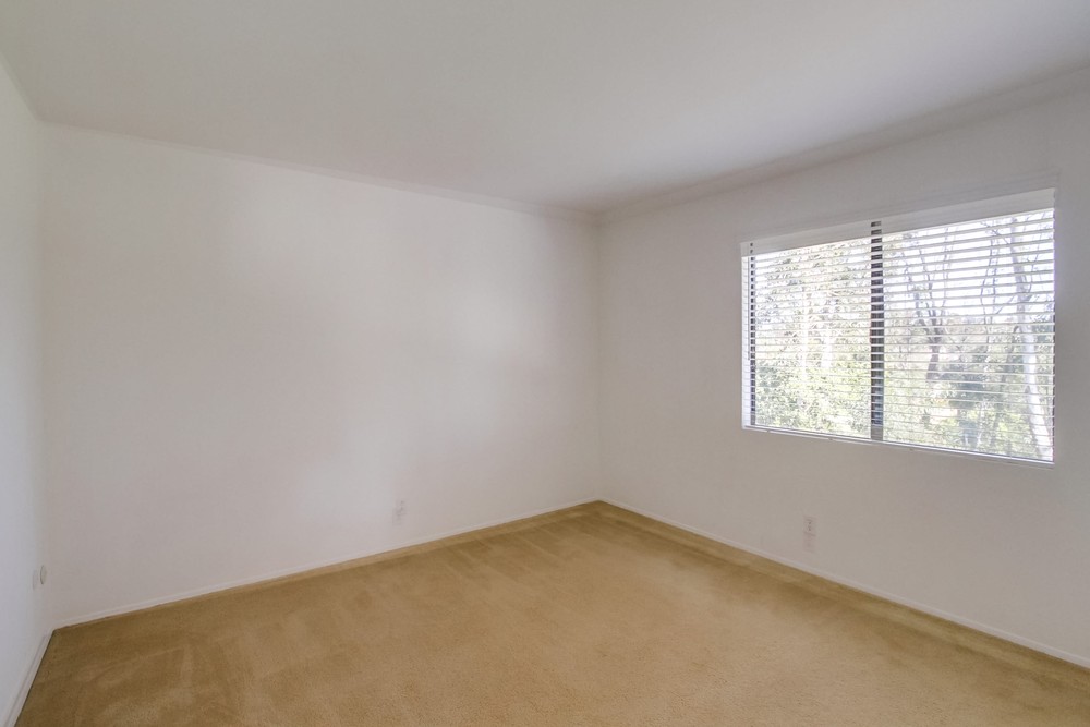Virtual tour photo 37 of 45 for 12107 Charbono St