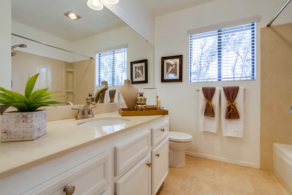 Virtual tour photo 39 of 45 for 12107 Charbono St