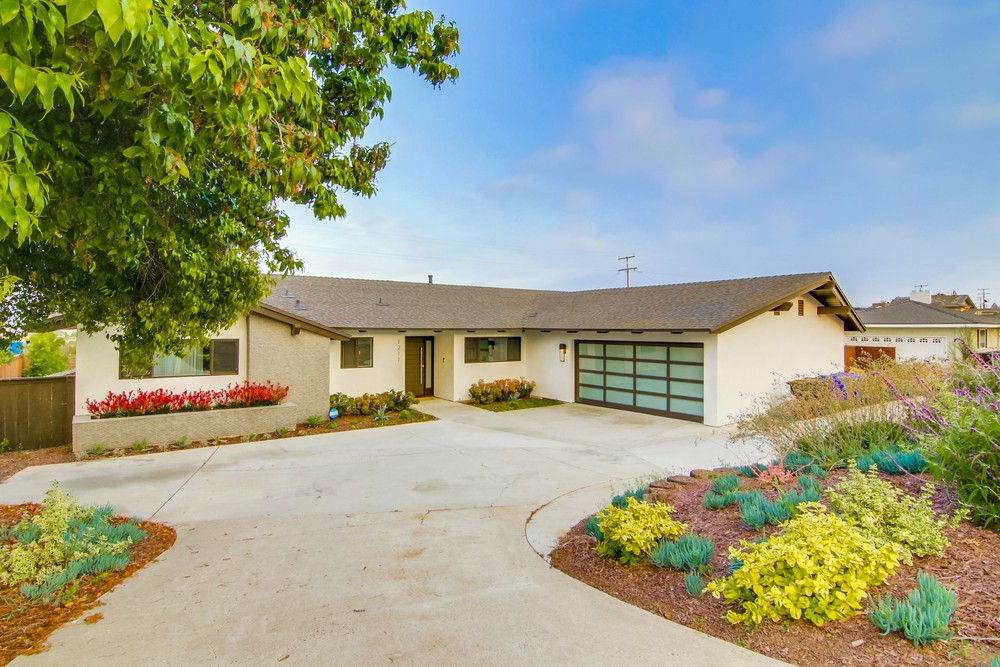 Virtual tour photo 56 of 82 for 1211 Catalina Blvd