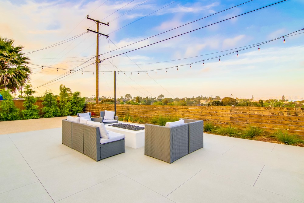 Virtual tour photo 65 of 82 for 1211 Catalina Blvd