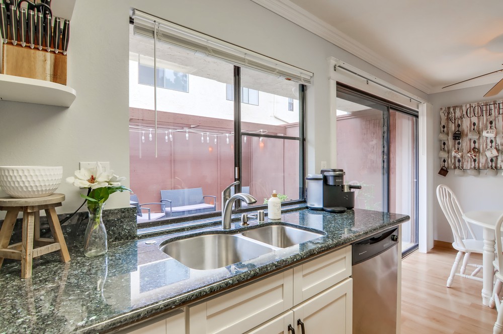 Virtual tour photo 25 of 56 for 1212 River Glen Row UNIT 103
