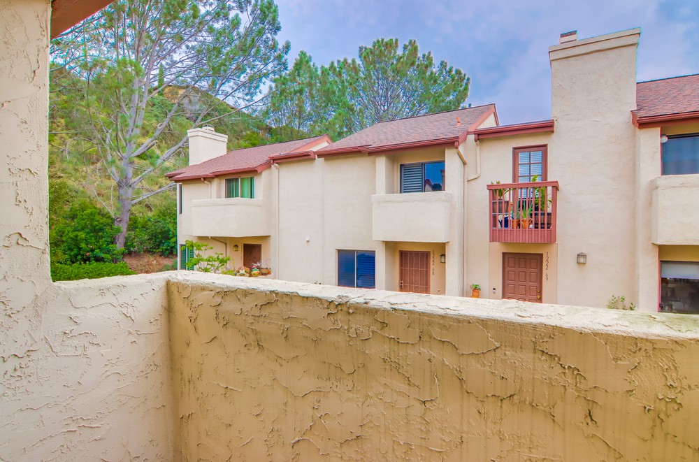 Virtual tour photo 42 of 56 for 1212 River Glen Row UNIT 103
