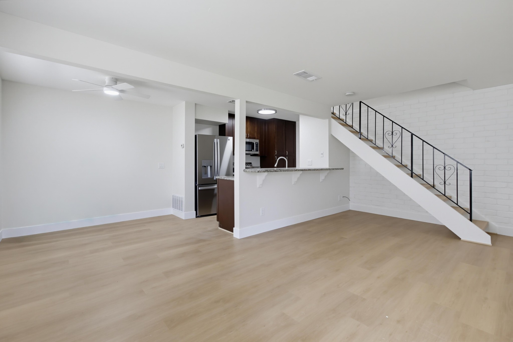 Virtual tour photo 4 of 34 for 12120 Orange Crest Ct Unit 2
