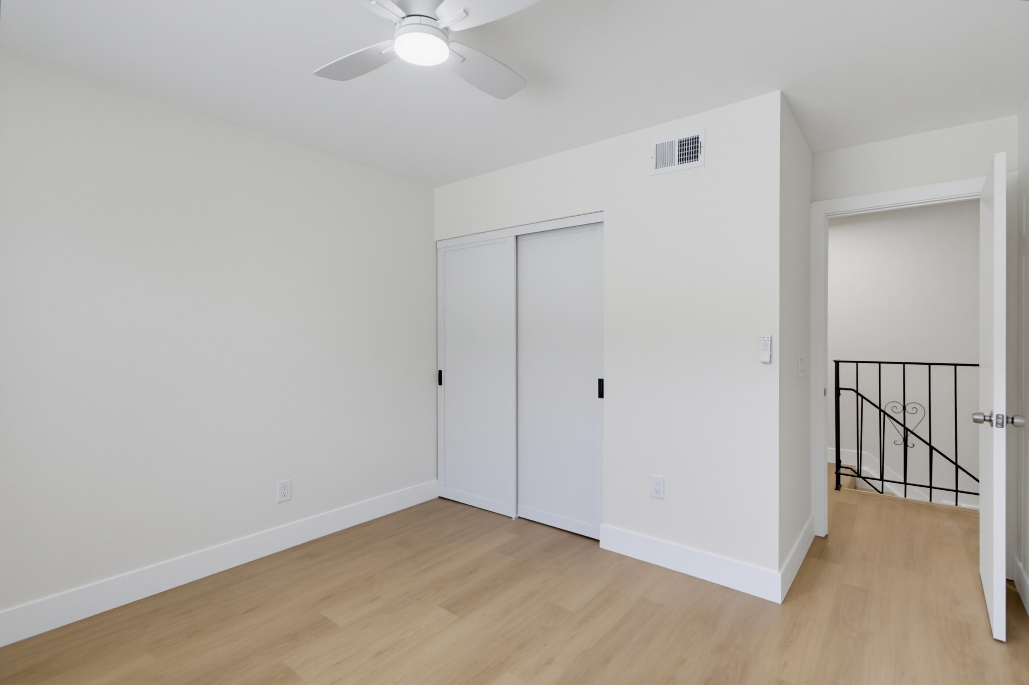 Virtual tour photo 22 of 34 for 12120 Orange Crest Ct Unit 2