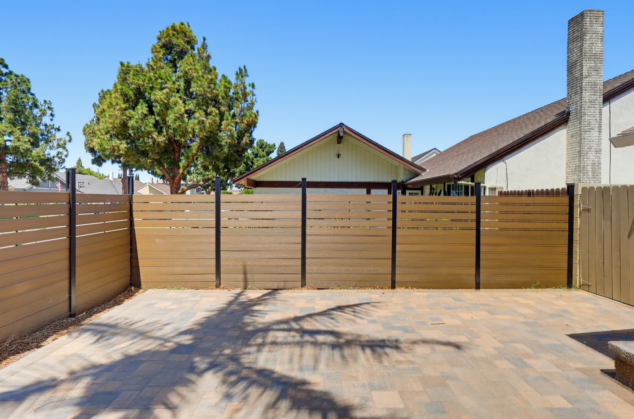 Virtual tour photo 6 of 67 for 12131 Smokie Ln