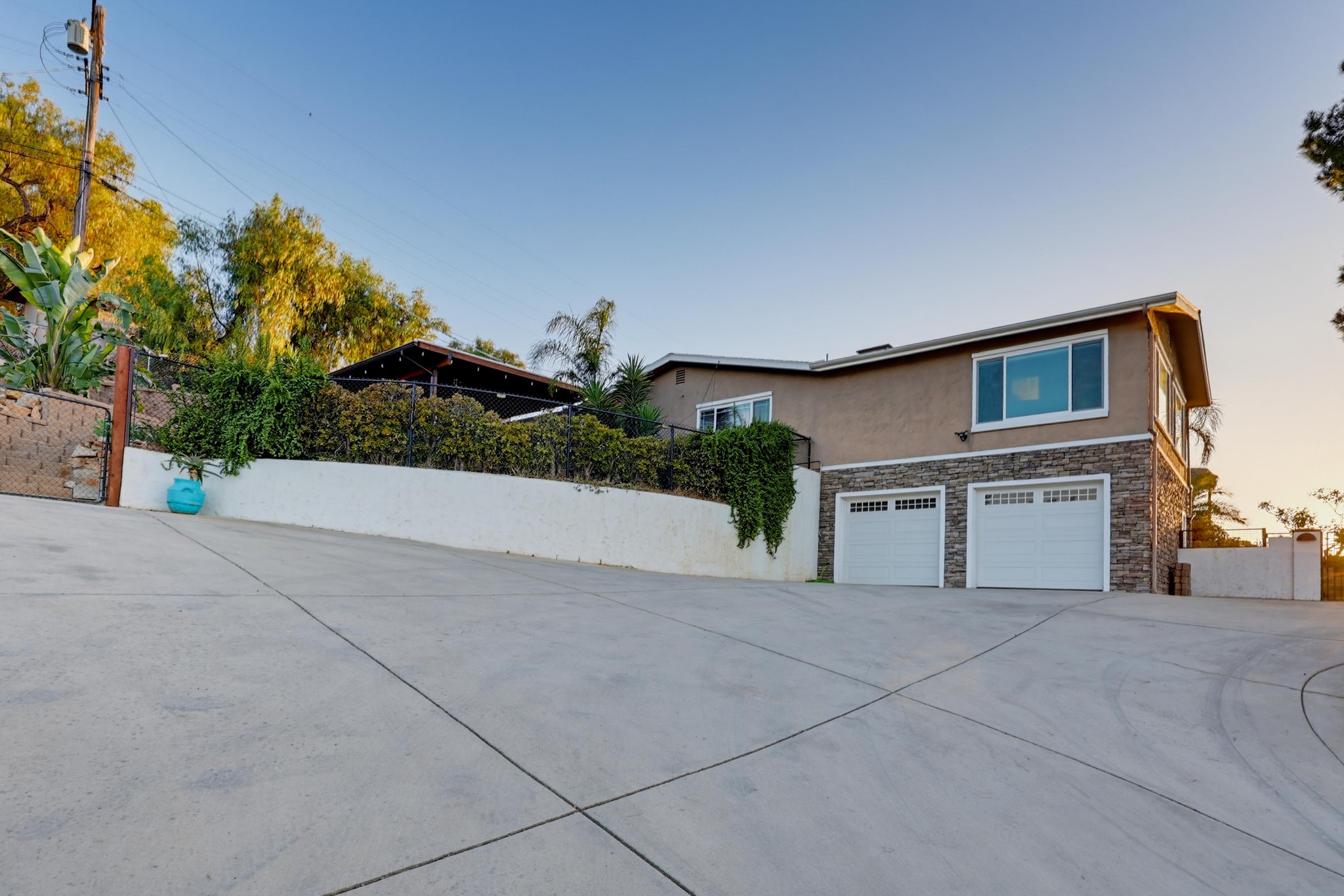Virtual tour photo 73 of 123 for 12139 Valhalla Dr