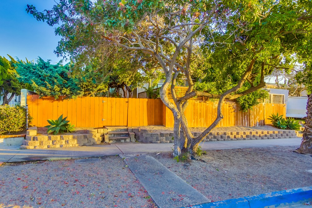 Virtual tour photo 26 of 34 for 1215 Grand Ave