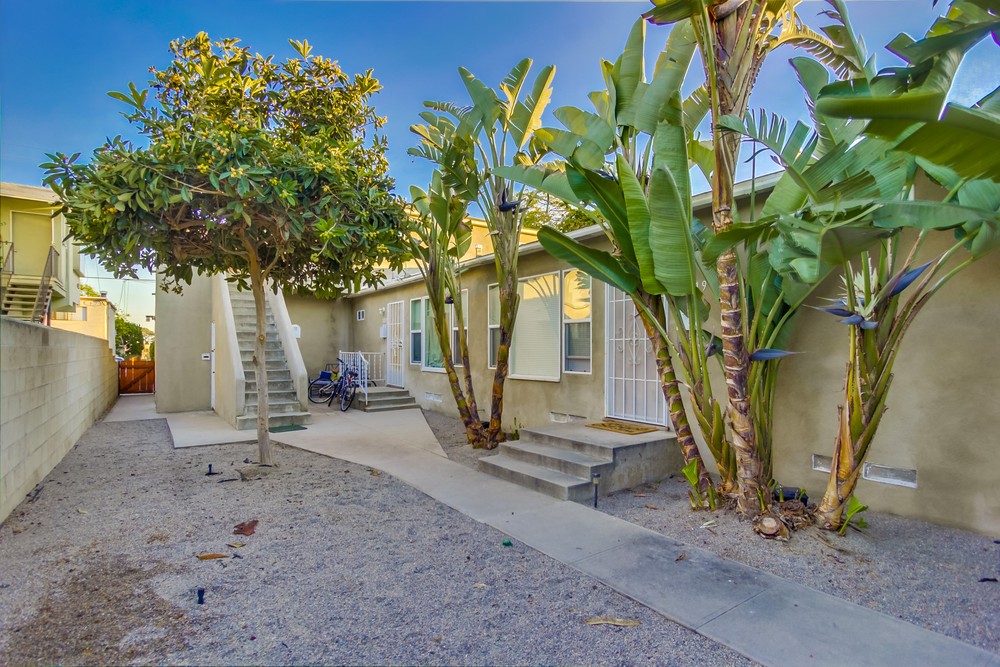 Virtual tour photo 30 of 34 for 1215 Grand Ave