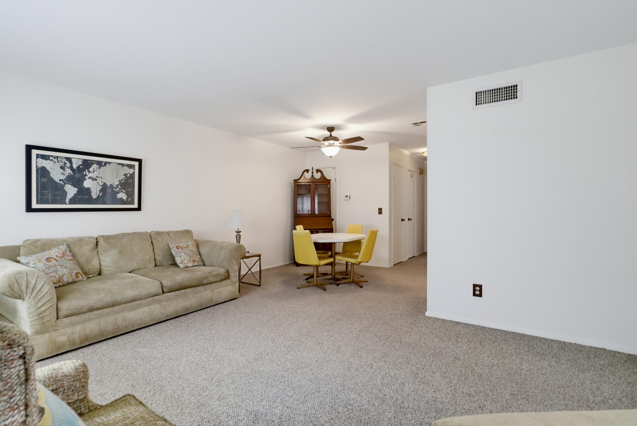 Virtual tour photo 7 of 19 for 12152 Lemon Crest Dr Unit 4