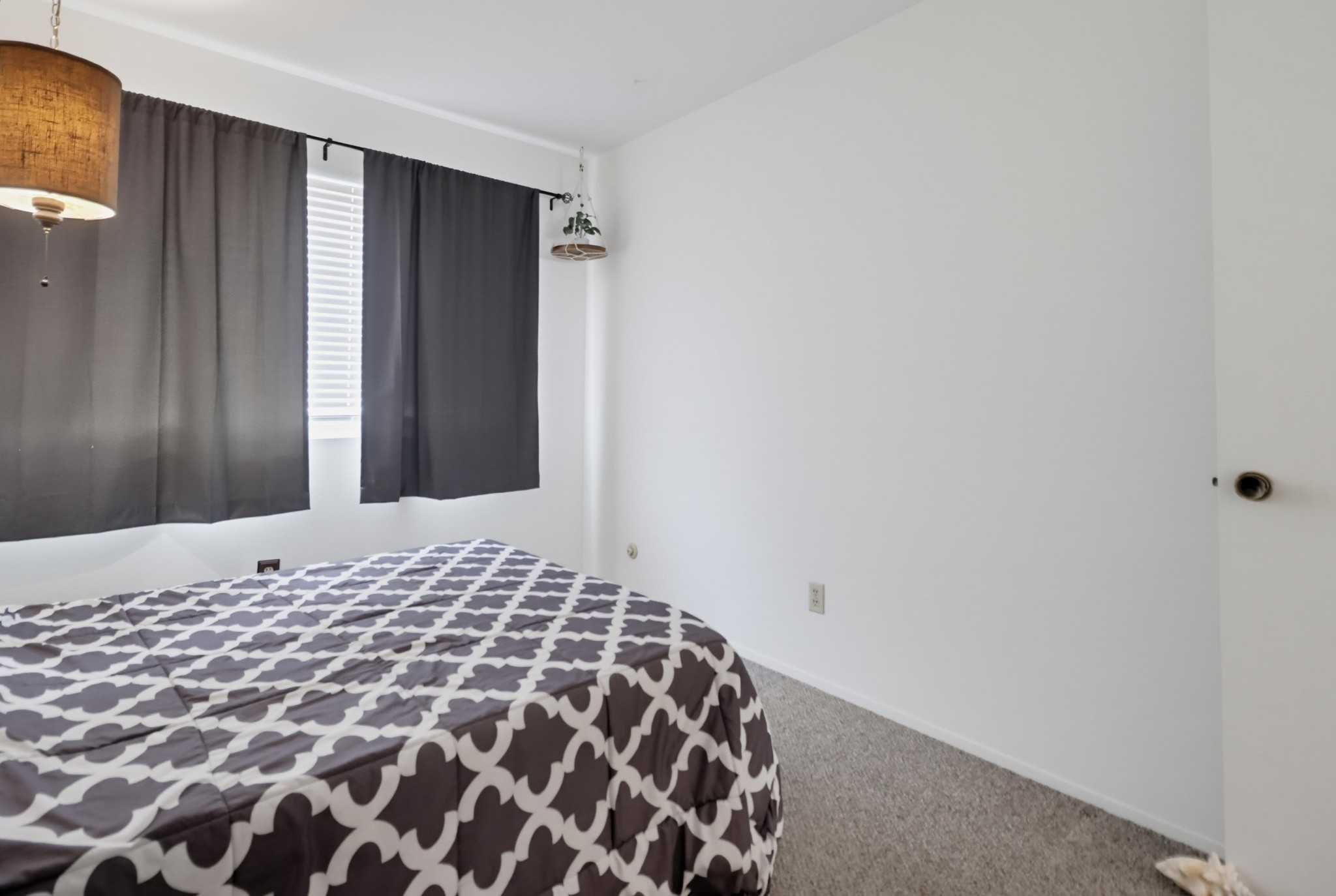 Virtual tour photo 18 of 19 for 12152 Lemon Crest Dr Unit 4